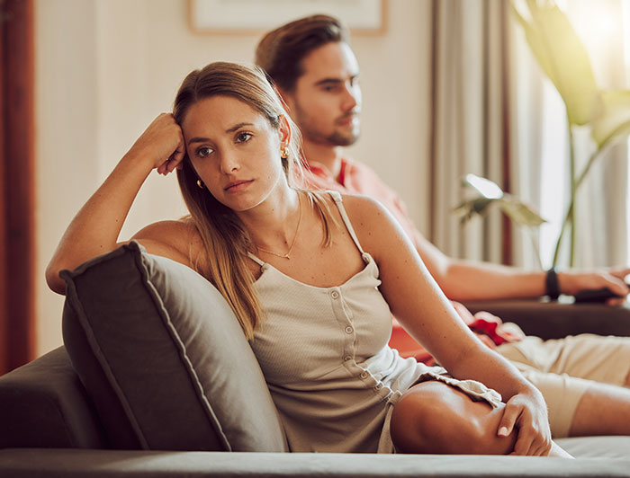 Woman Prioritizes Fiancé’s Wishes For Wedding, Gets Upset When Guests Don’t Share The Excitement Woman Prioritizes Fiancé’s Wishes For Wedding, Gets Upset When Guests Don’t Share The Excitement