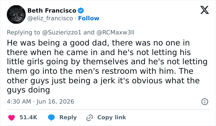 “Male Karen” Harasses Dad Helping His Daughter In Restroom Until Girl Cries, Gets Just Treatment From Manager “Male Karen” Harasses Dad Helping His Daughter In Restroom Until Girl Cries, Gets Just Treatment From Manager