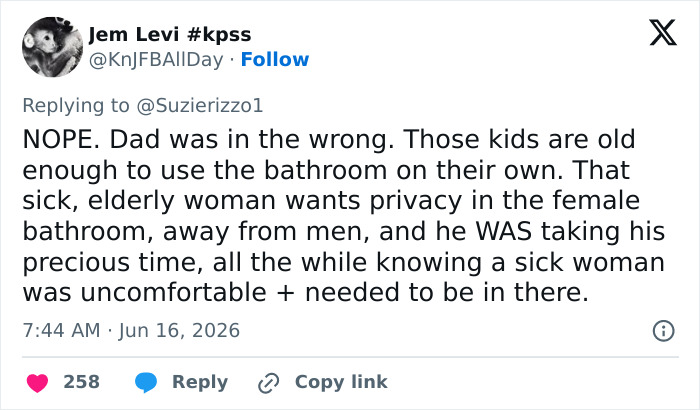 “Male Karen” Harasses Dad Helping His Daughter In Restroom Until Girl Cries, Gets Just Treatment From Manager “Male Karen” Harasses Dad Helping His Daughter In Restroom Until Girl Cries, Gets Just Treatment From Manager