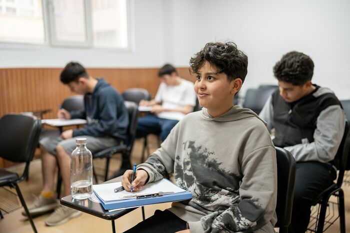 42 Examples Of Gen Alpha Showing Concerning Levels Of Illiteracy, Shared By Teachers 42 Examples Of Gen Alpha Showing Concerning Levels Of Illiteracy, Shared By Teachers