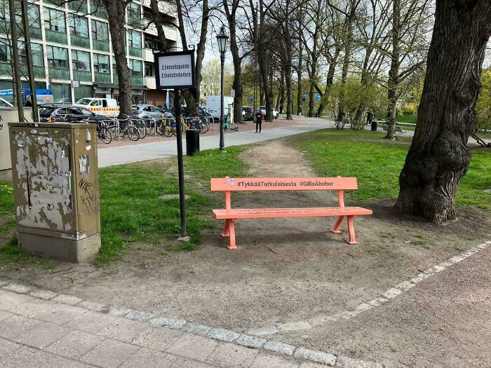75 “Desire Paths” That Show Human Stubbornness In The Best Way Possible (New Pics) 75 “Desire Paths” That Show Human Stubbornness In The Best Way Possible (New Pics)