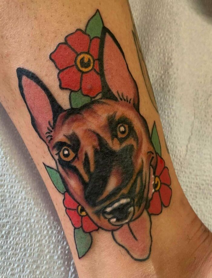 103 Tattoo Fails That Are Impossible To Ignore (New Pics) 103 Tattoo Fails That Are Impossible To Ignore (New Pics)