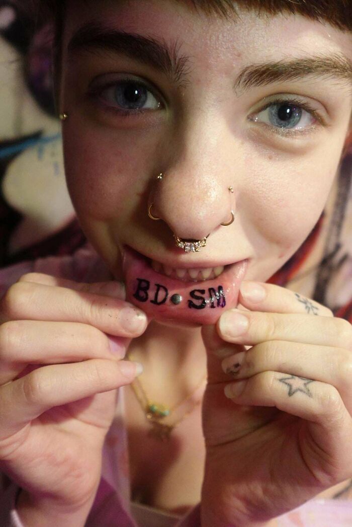 103 Tattoo Fails That Are Impossible To Ignore (New Pics) 103 Tattoo Fails That Are Impossible To Ignore (New Pics)