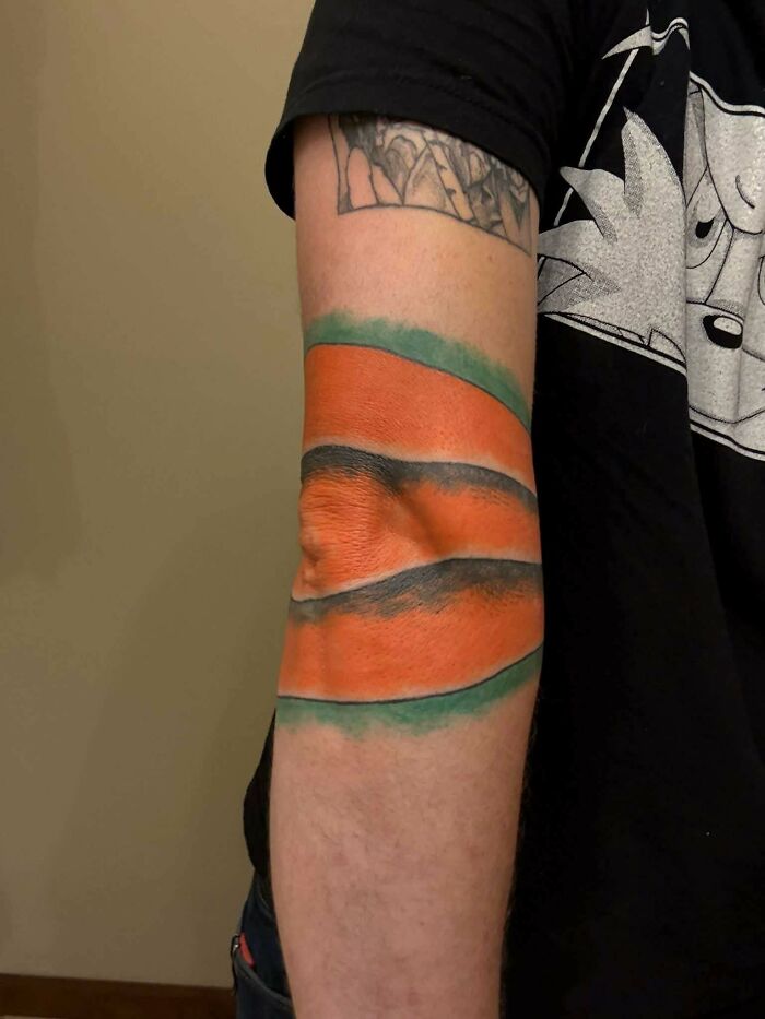 103 Tattoo Fails That Are Impossible To Ignore (New Pics) 103 Tattoo Fails That Are Impossible To Ignore (New Pics)