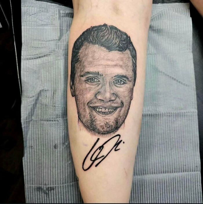 103 Tattoo Fails That Are Impossible To Ignore (New Pics) 103 Tattoo Fails That Are Impossible To Ignore (New Pics)