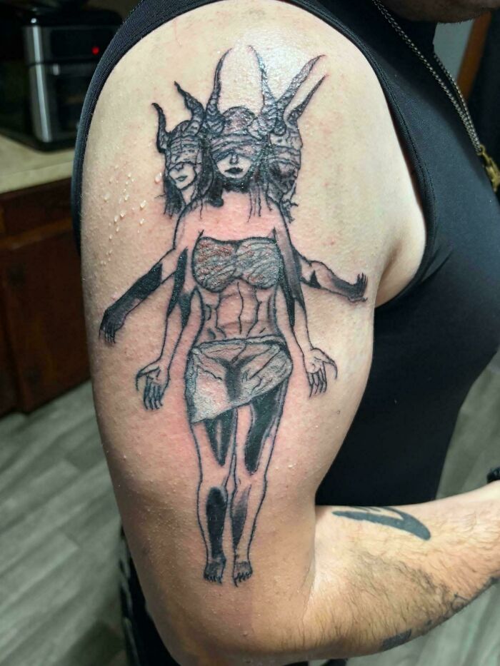 103 Tattoo Fails That Are Impossible To Ignore (New Pics) 103 Tattoo Fails That Are Impossible To Ignore (New Pics)