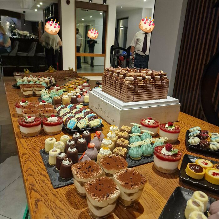 109 Desserts So Beautiful They Barely Look Real (New Pics) 109 Desserts So Beautiful They Barely Look Real (New Pics)