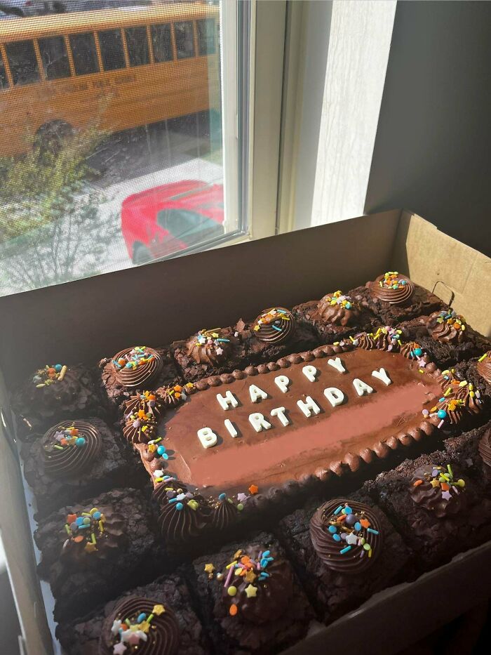 109 Desserts So Beautiful They Barely Look Real (New Pics) 109 Desserts So Beautiful They Barely Look Real (New Pics)