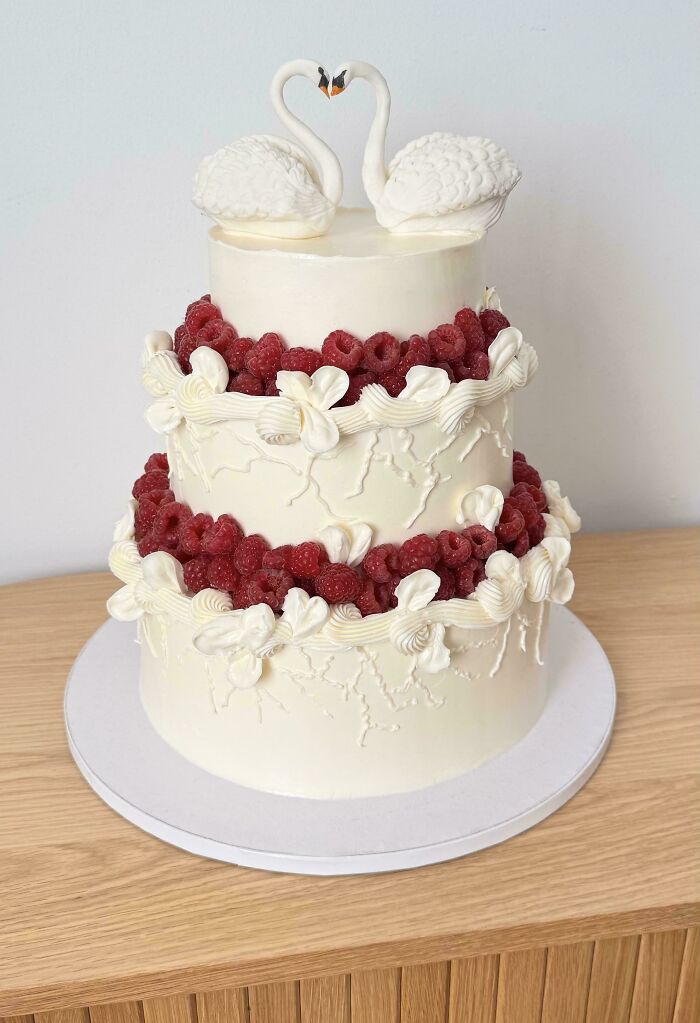 109 Desserts So Beautiful They Barely Look Real (New Pics) 109 Desserts So Beautiful They Barely Look Real (New Pics)
