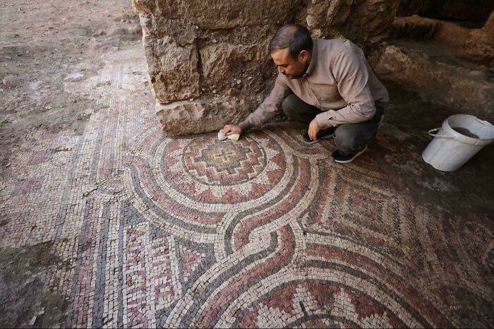 82 Incredible Discoveries That Open Windows To A Completely Different Era (New Pics) 82 Incredible Discoveries That Open Windows To A Completely Different Era (New Pics)
