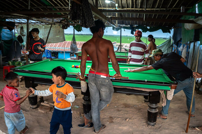 Photographer Reveals The Unseen Realities Of Our World, And Here Are His 30 New Shots