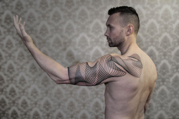 I Create Line Tattoos Inspired By Anatomy, Movement, And Geometry (53 Pics) I Create Line Tattoos Inspired By Anatomy, Movement, And Geometry (53 Pics)
