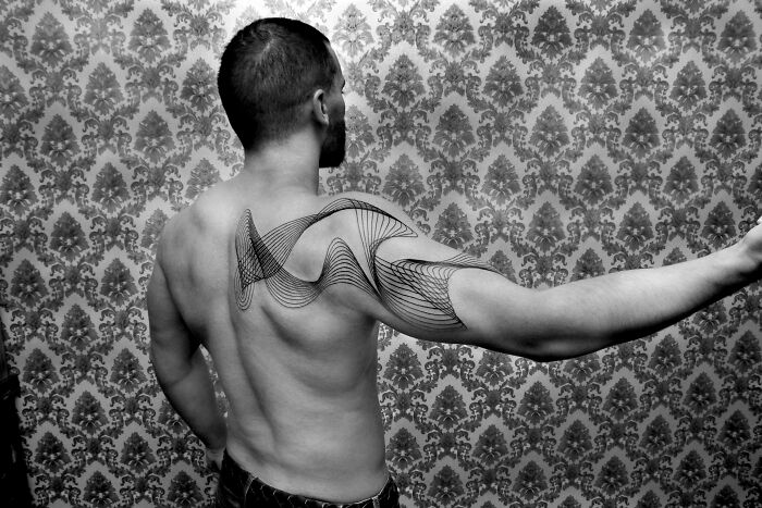 I Create Line Tattoos Inspired By Anatomy, Movement, And Geometry (53 Pics) I Create Line Tattoos Inspired By Anatomy, Movement, And Geometry (53 Pics)