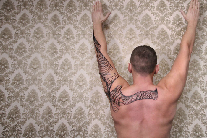 I Create Line Tattoos Inspired By Anatomy, Movement, And Geometry (53 Pics) I Create Line Tattoos Inspired By Anatomy, Movement, And Geometry (53 Pics)