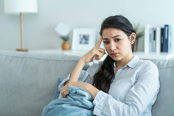 Woman Becomes Estranged From Beloved Brother After Fake Wedding Drama Destroys Trust Woman Becomes Estranged From Beloved Brother After Fake Wedding Drama Destroys Trust