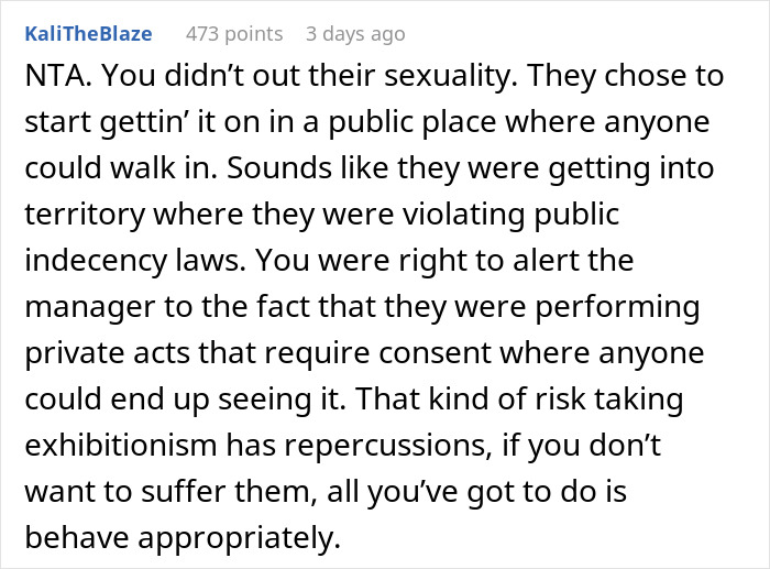 Guy Walks In On Gym Bros Getting Steamy In The Steam Room, They&rsquo;re Furious As He Accidentally Outs Them