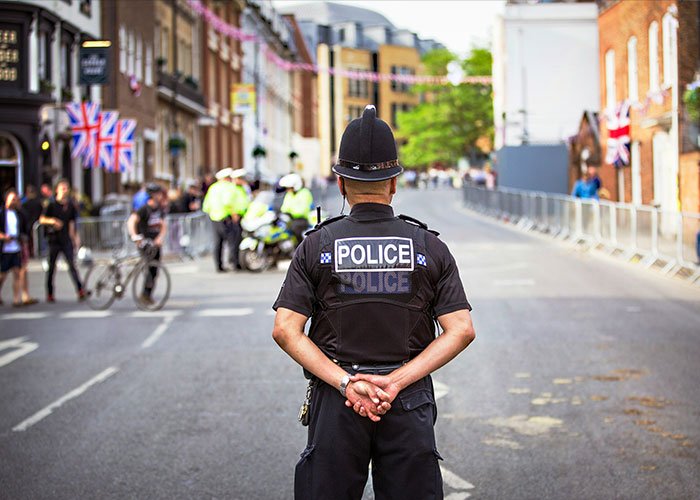 Millionaire Connected To UK Royals Arrested 9 Years After Jogger Caught On Video pushing Woman In Front Of Bus Millionaire Connected To UK Royals Arrested 9 Years After Jogger Caught On Video pushing Woman In Front Of Bus