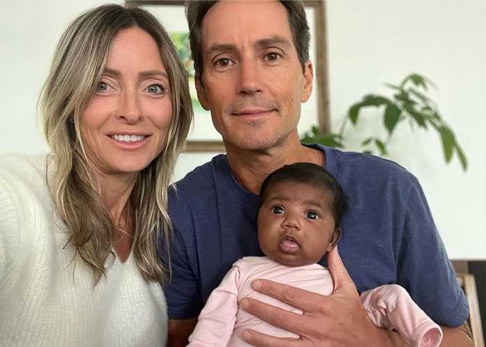 Couple Who Gave Birth To Wrong Baby After IVF Mix-Up Will Keep Her After Striking Deal With Biological Parents