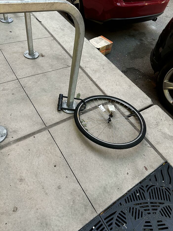 50 Funny And Awkward Fails When An Attempt Didn’t Go As Planned (New Pics) 50 Funny And Awkward Fails When An Attempt Didn’t Go As Planned (New Pics)