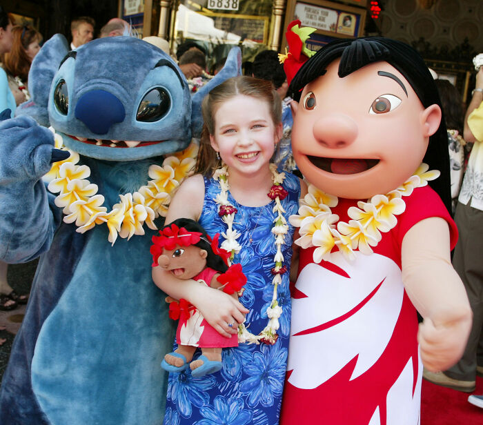 Harrowing Video Shows ‘Lilo & Stitch’ Actress Daveigh Chase Wasting Away On Skid Row Before Tragic Passing Harrowing Video Shows ‘Lilo & Stitch’ Actress Daveigh Chase Wasting Away On Skid Row Before Tragic Passing