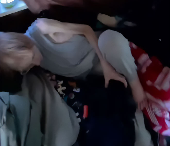 Harrowing Video Shows ‘Lilo & Stitch’ Actress Daveigh Chase Wasting Away On Skid Row Before Tragic Passing Harrowing Video Shows ‘Lilo & Stitch’ Actress Daveigh Chase Wasting Away On Skid Row Before Tragic Passing