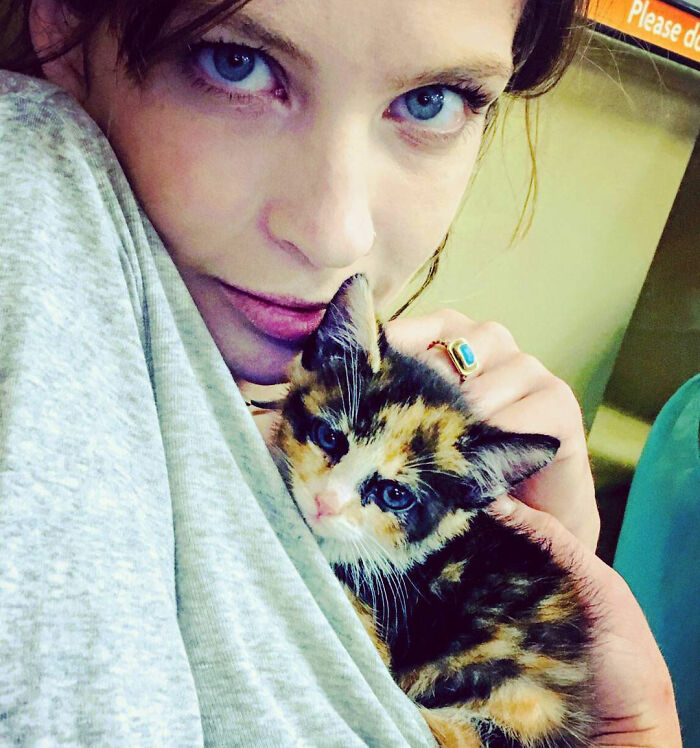Harrowing Video Shows ‘Lilo & Stitch’ Actress Daveigh Chase Wasting Away On Skid Row Before Tragic Passing Harrowing Video Shows ‘Lilo & Stitch’ Actress Daveigh Chase Wasting Away On Skid Row Before Tragic Passing