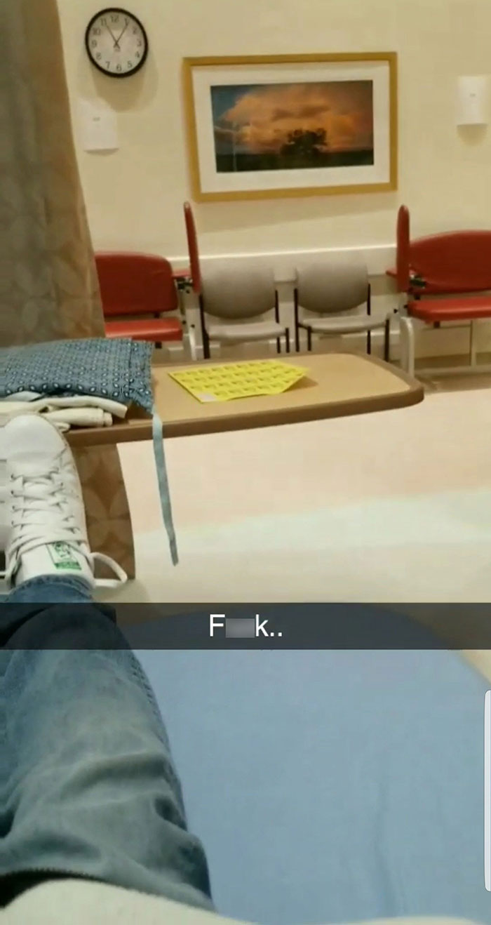 Guy Pretends To Have Allergy To Get Fresh Guac, Ends Up With $500 Emergency Room Bill As Karma Guy Pretends To Have Allergy To Get Fresh Guac, Ends Up With $500 Emergency Room Bill As Karma