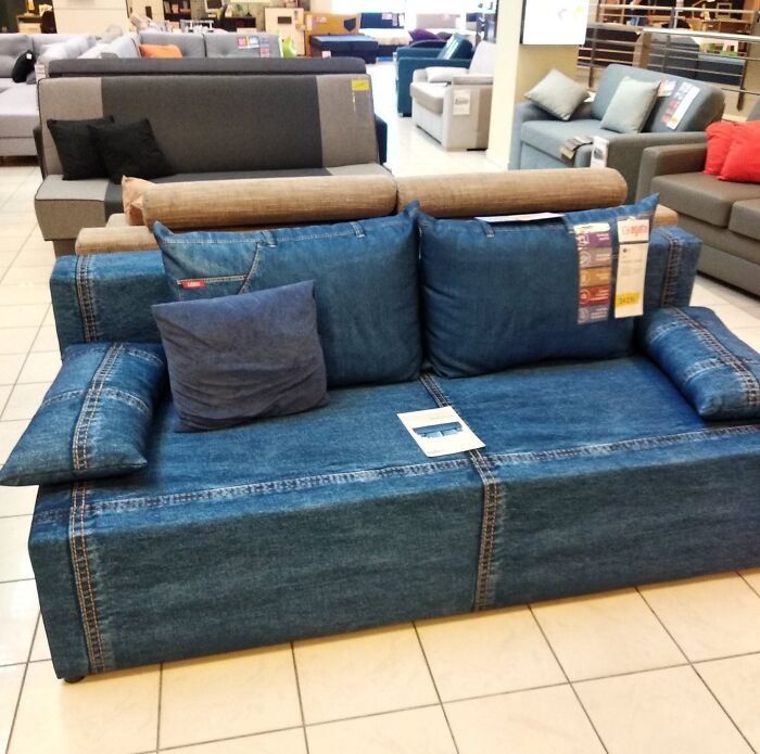 67 Couches That Would Make Any Interior Designer Want To Lie Down, But Not On Them 67 Couches That Would Make Any Interior Designer Want To Lie Down, But Not On Them