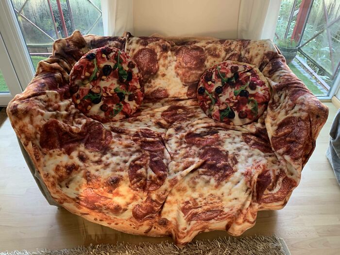 67 Couches That Would Make Any Interior Designer Want To Lie Down, But Not On Them 67 Couches That Would Make Any Interior Designer Want To Lie Down, But Not On Them