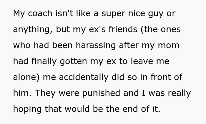 18YO Refuses To Have Dad Walk Her On Senior Night After He Held A Grudge Over One Stupid Argument 18YO Refuses To Have Dad Walk Her On Senior Night After He Held A Grudge Over One Stupid Argument