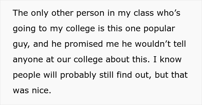 18YO Refuses To Have Dad Walk Her On Senior Night After He Held A Grudge Over One Stupid Argument 18YO Refuses To Have Dad Walk Her On Senior Night After He Held A Grudge Over One Stupid Argument