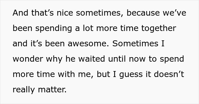18YO Refuses To Have Dad Walk Her On Senior Night After He Held A Grudge Over One Stupid Argument 18YO Refuses To Have Dad Walk Her On Senior Night After He Held A Grudge Over One Stupid Argument