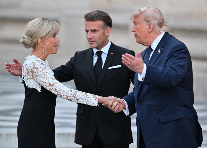 After Trump’s ‘De*d Fish’ Handshake With Macron Goes Viral, Body Language Experts Reveal Its Meaning After Trump’s ‘De*d Fish’ Handshake With Macron Goes Viral, Body Language Experts Reveal Its Meaning