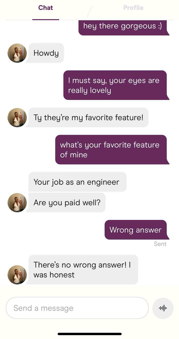 50 Screenshots From Dating Apps That Make You Question How They Still Exist 50 Screenshots From Dating Apps That Make You Question How They Still Exist