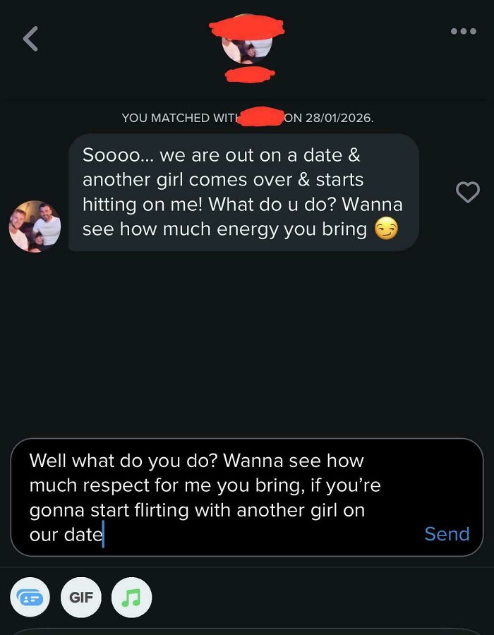 50 Screenshots From Dating Apps That Make You Question How They Still Exist 50 Screenshots From Dating Apps That Make You Question How They Still Exist