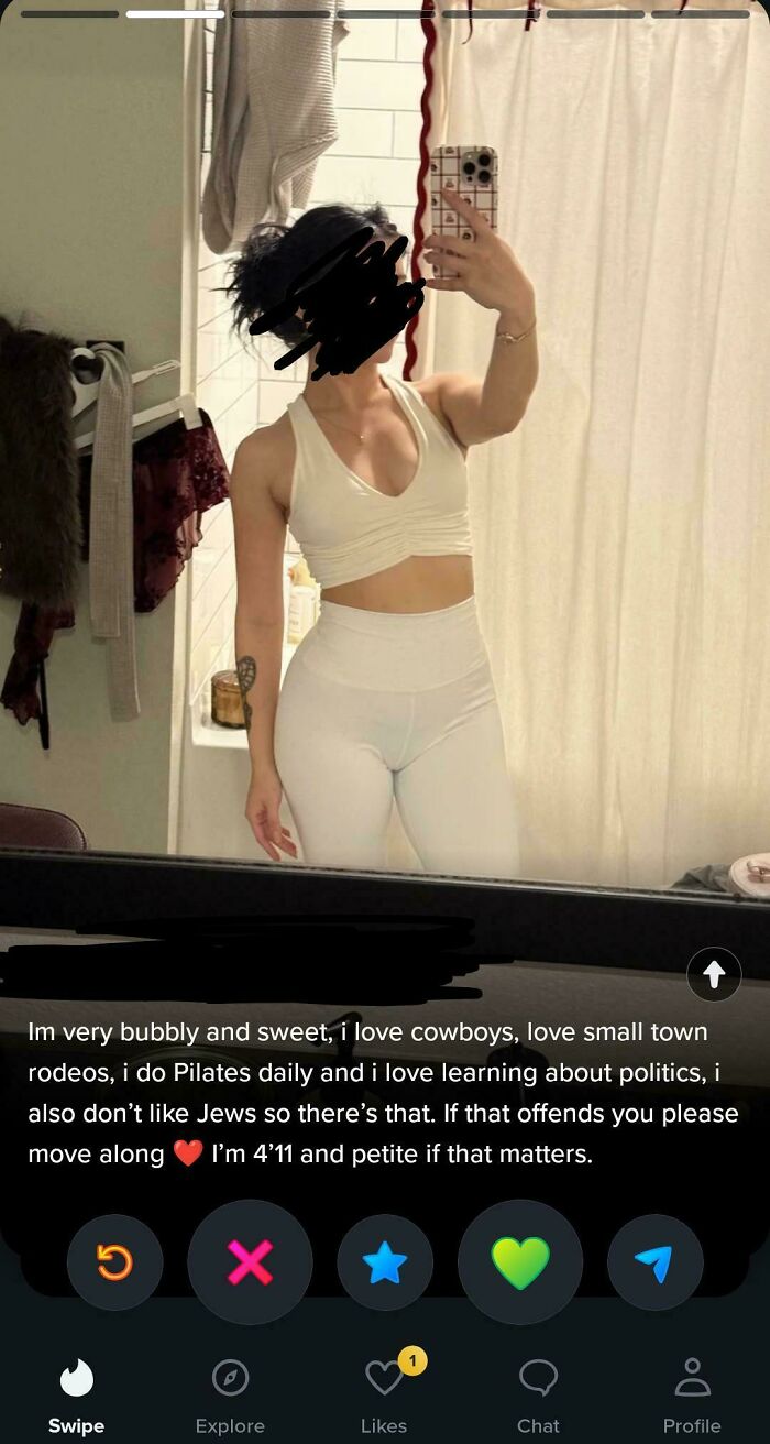 50 Screenshots From Dating Apps That Make You Question How They Still Exist 50 Screenshots From Dating Apps That Make You Question How They Still Exist
