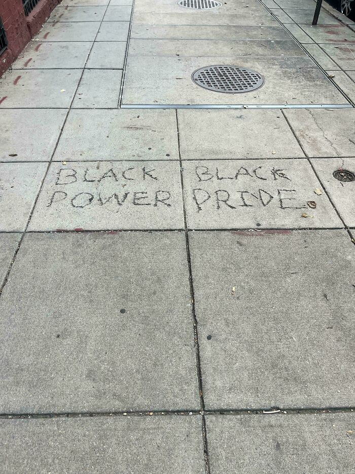 67 Times Poor Sign Design Sent A Hilariously Confusing Message (New Pics)