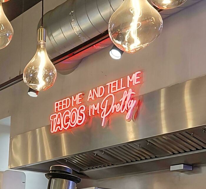 67 Times Poor Sign Design Sent A Hilariously Confusing Message (New Pics)