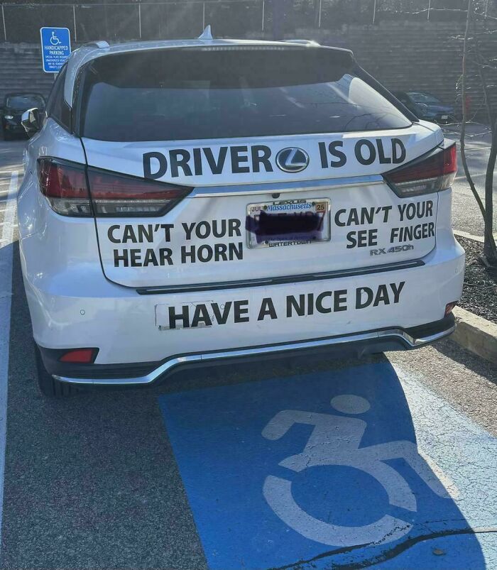 67 Times Poor Sign Design Sent A Hilariously Confusing Message (New Pics)