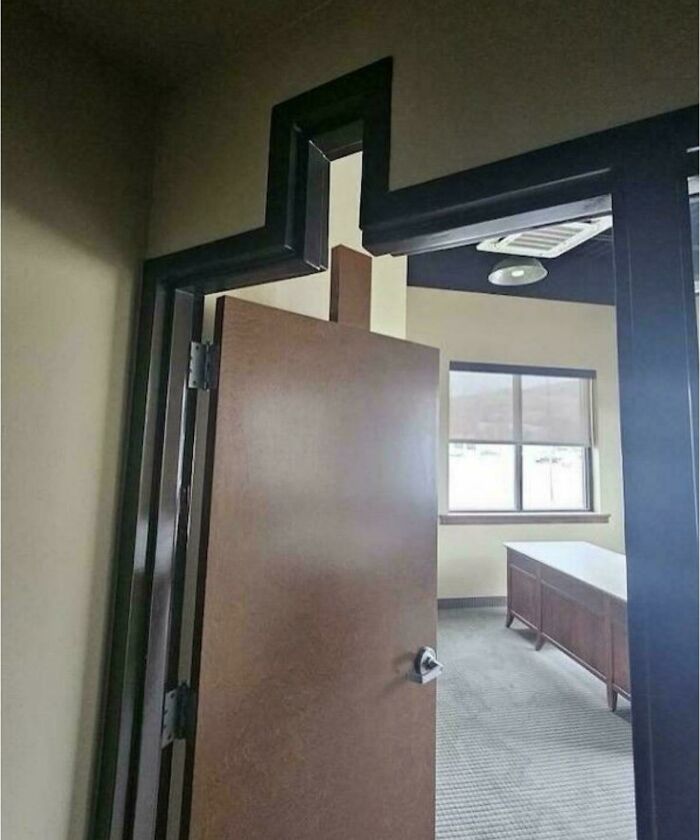 79 Unhinged Real Estate Listings That Should Come With A Trigger Warning 79 Unhinged Real Estate Listings That Should Come With A Trigger Warning