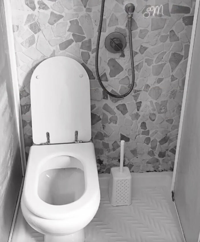 79 Unhinged Real Estate Listings That Should Come With A Trigger Warning 79 Unhinged Real Estate Listings That Should Come With A Trigger Warning