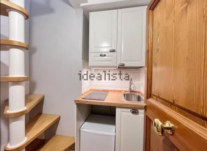 79 Unhinged Real Estate Listings That Should Come With A Trigger Warning 79 Unhinged Real Estate Listings That Should Come With A Trigger Warning