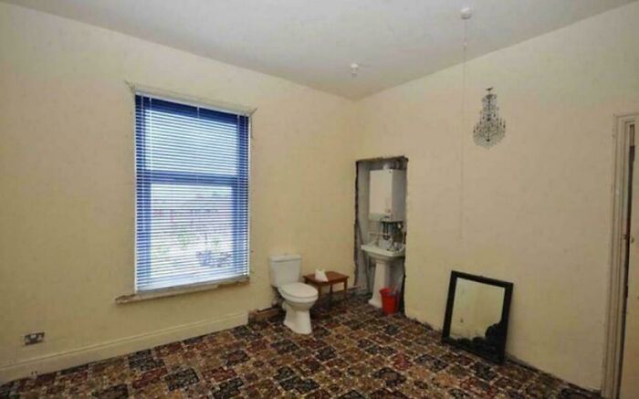 79 Unhinged Real Estate Listings That Should Come With A Trigger Warning 79 Unhinged Real Estate Listings That Should Come With A Trigger Warning
