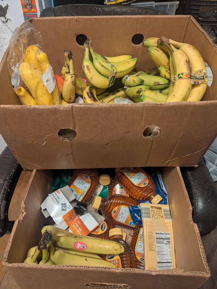 105 Times People Couldn’t Believe Their Luck While Dumpster Diving (New Pics) 105 Times People Couldn’t Believe Their Luck While Dumpster Diving (New Pics)