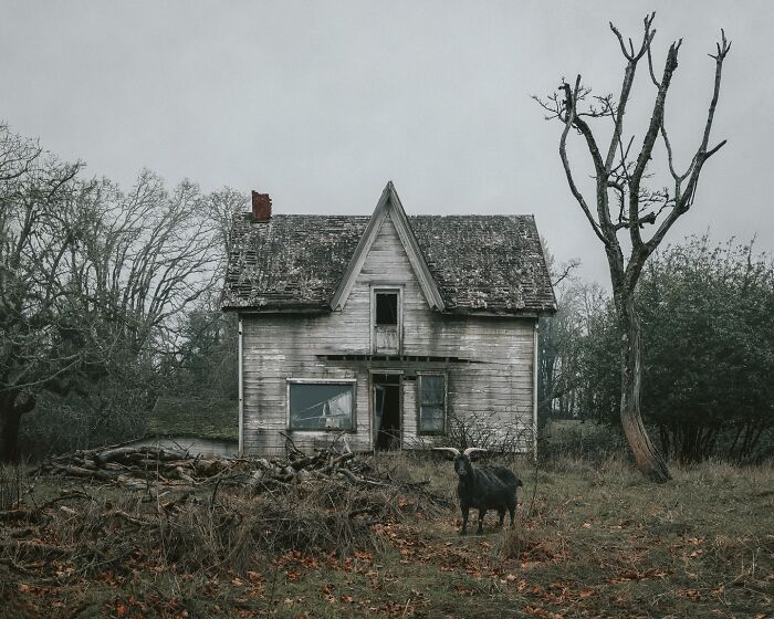 55 Eerie Photos Of Abandoned Places And Forgotten Corners Of America By Brendon Burton 55 Eerie Photos Of Abandoned Places And Forgotten Corners Of America By Brendon Burton