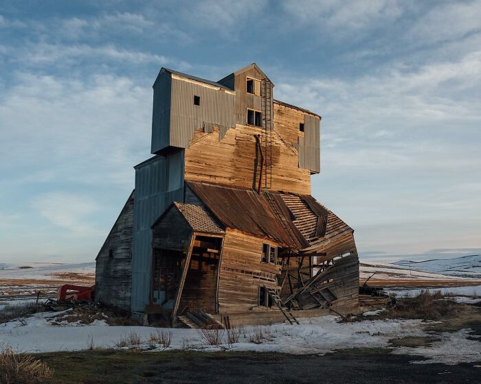 55 Eerie Photos Of Abandoned Places And Forgotten Corners Of America By Brendon Burton 55 Eerie Photos Of Abandoned Places And Forgotten Corners Of America By Brendon Burton