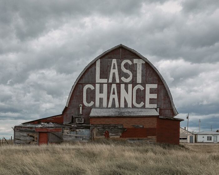 55 Eerie Photos Of Abandoned Places And Forgotten Corners Of America By Brendon Burton 55 Eerie Photos Of Abandoned Places And Forgotten Corners Of America By Brendon Burton
