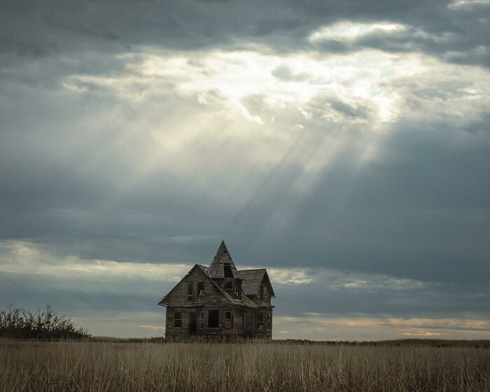55 Eerie Photos Of Abandoned Places And Forgotten Corners Of America By Brendon Burton 55 Eerie Photos Of Abandoned Places And Forgotten Corners Of America By Brendon Burton