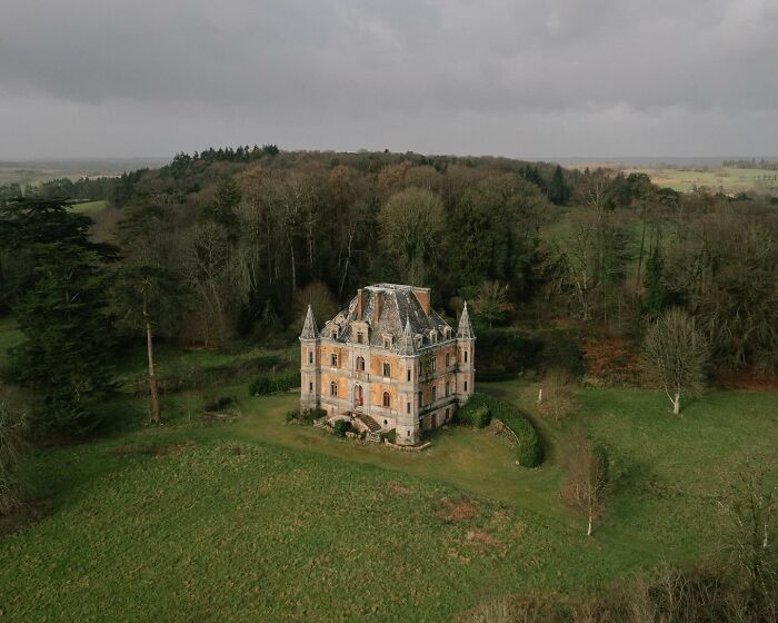 55 Eerie Photos Of Abandoned Places And Forgotten Corners Of America By Brendon Burton 55 Eerie Photos Of Abandoned Places And Forgotten Corners Of America By Brendon Burton