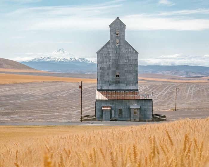 55 Eerie Photos Of Abandoned Places And Forgotten Corners Of America By Brendon Burton 55 Eerie Photos Of Abandoned Places And Forgotten Corners Of America By Brendon Burton